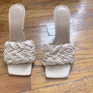 Very comfortable leather stilettos. Size 6